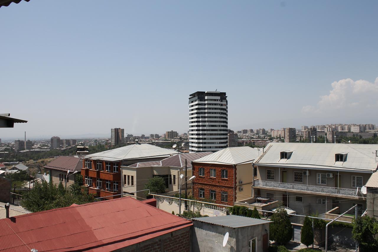 Hotel For You Erevan Exterior foto